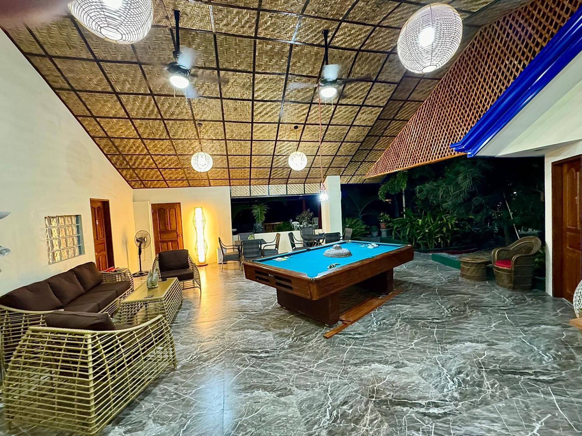 แบมบู พาราไดซ์ บีช รีสอร์ต Hotel Argao ภายนอก รูปภาพ