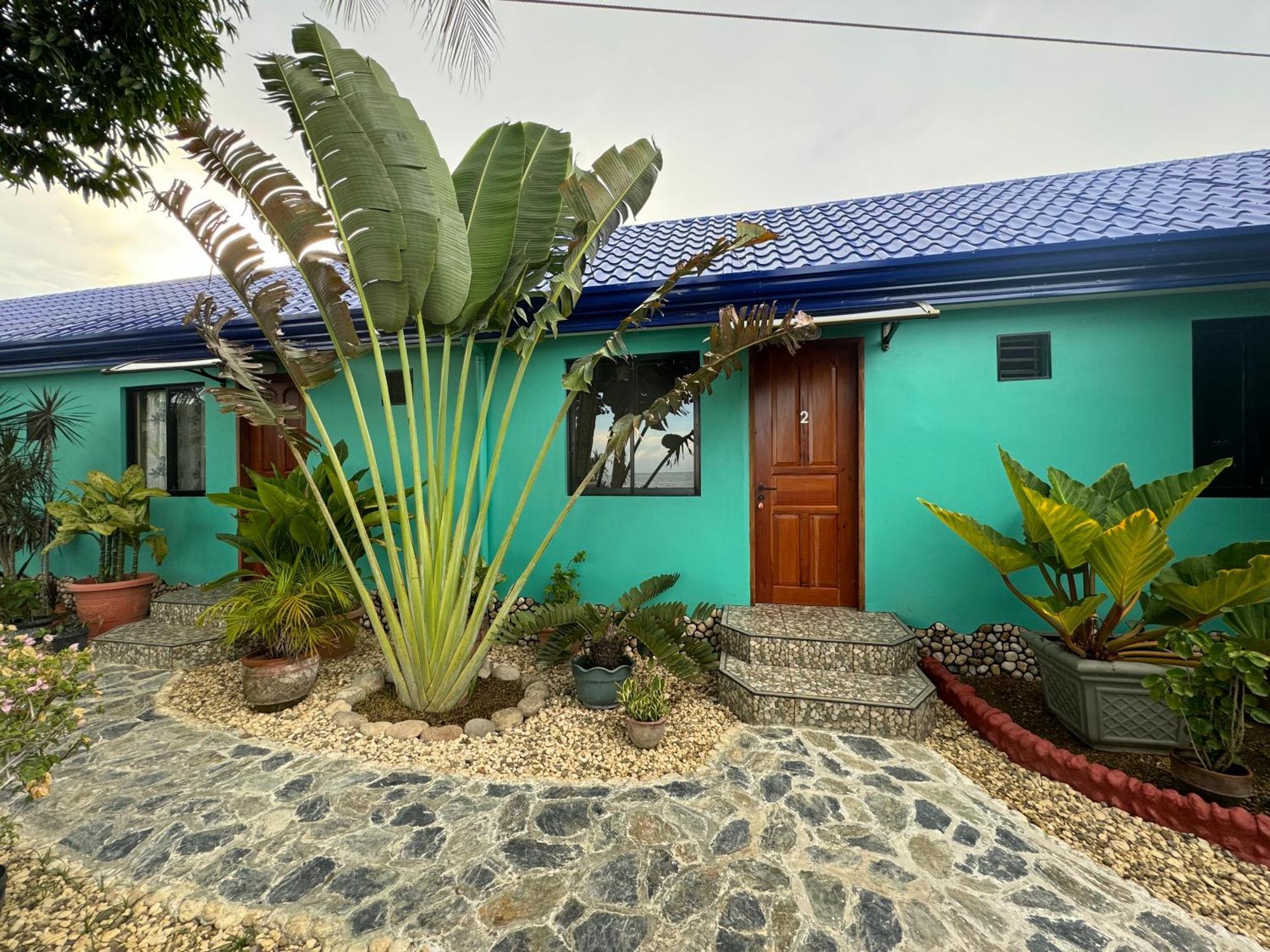 แบมบู พาราไดซ์ บีช รีสอร์ต Hotel Argao ภายนอก รูปภาพ