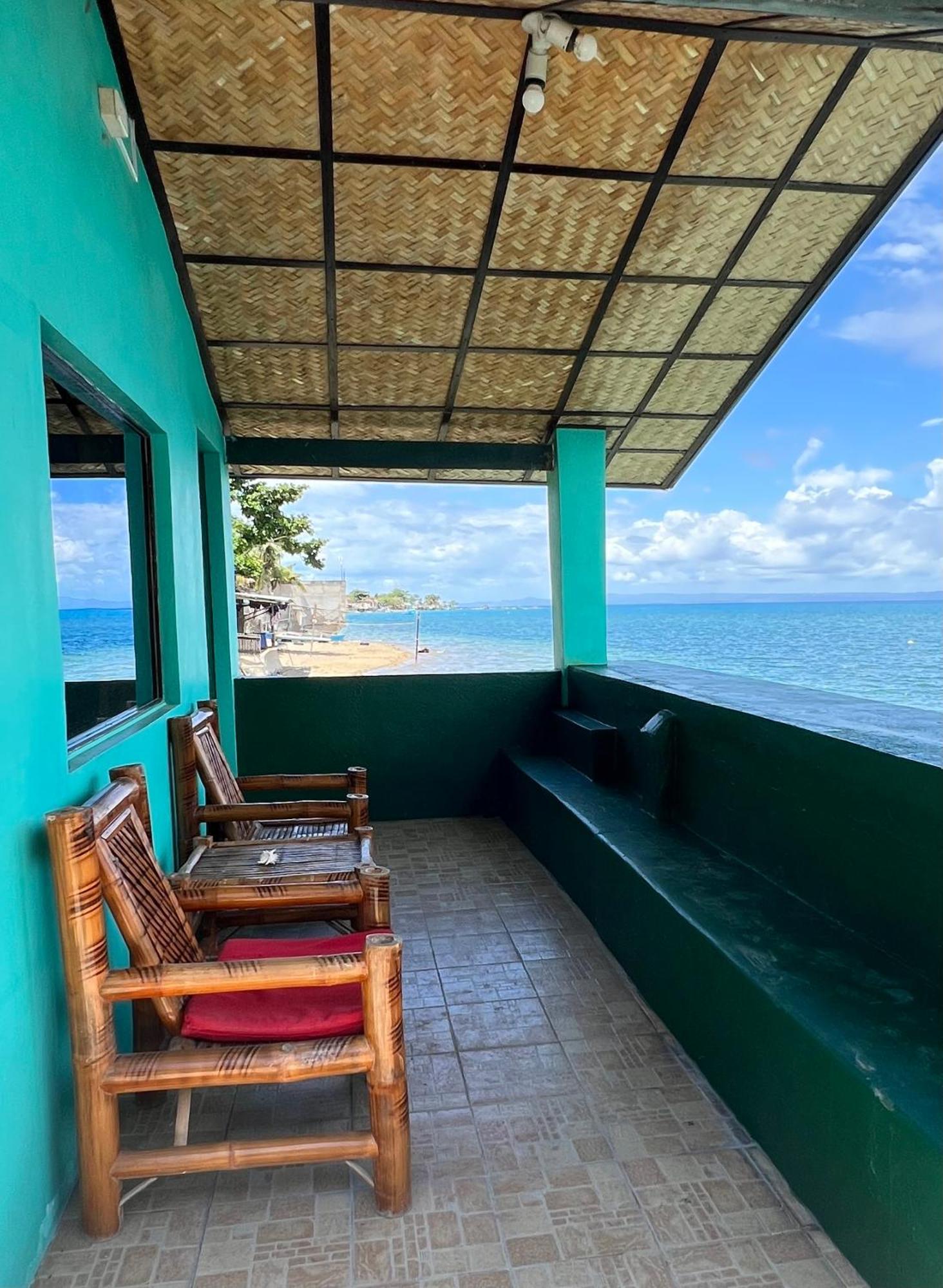 แบมบู พาราไดซ์ บีช รีสอร์ต Hotel Argao ภายนอก รูปภาพ