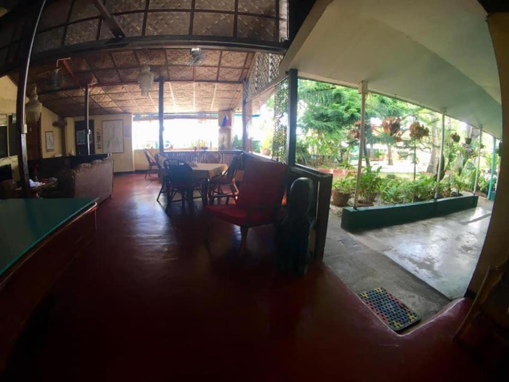 แบมบู พาราไดซ์ บีช รีสอร์ต Hotel Argao ภายนอก รูปภาพ